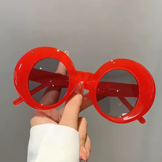 Hot Gyal Frames